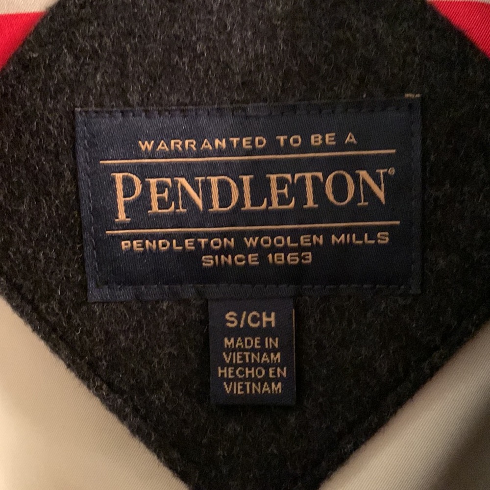 Pendleton coat - Picture 2 of 3